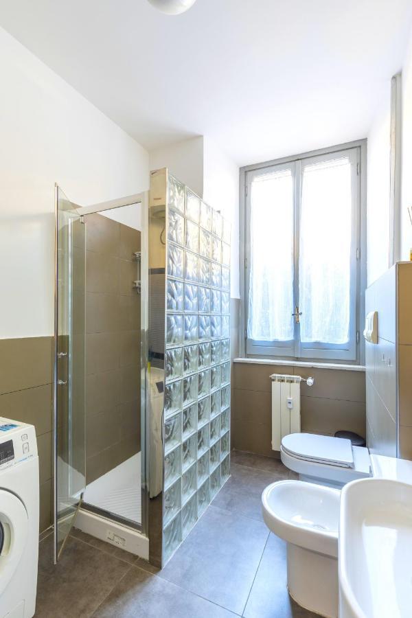 Hostly - Nicole Apartment Volturno- Full Rome Center 외부 사진